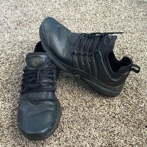 Women’s Leather Nike Presto Tennis Shoes